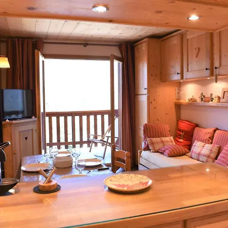 Appartement 2 Pieces Avec Balcon A Meribel, Proche Commerces Et Pistes - Fr-1-180-86 Méribel